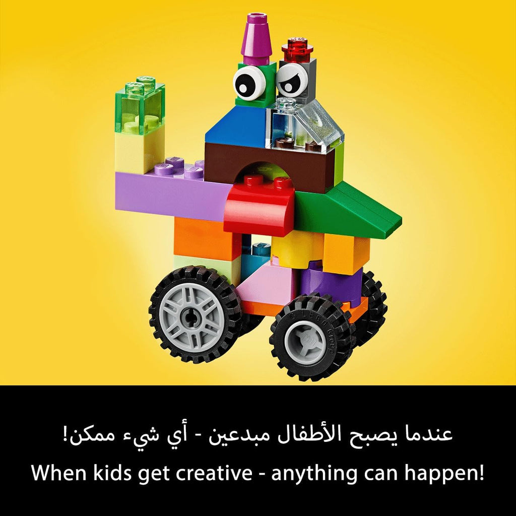 LEGO 10696 Classic Medium Creative Brick Box – Colourful Building Set with Wheels, Windows, Eyes & Green Base Plate for Kids 4+