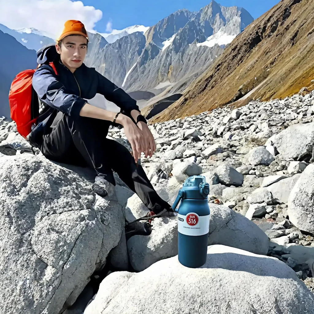 Stainless Steel Water Bottle with Straw – 32 oz Insulated Leakproof Bottle for Sports & Outdoors, Grey Blue