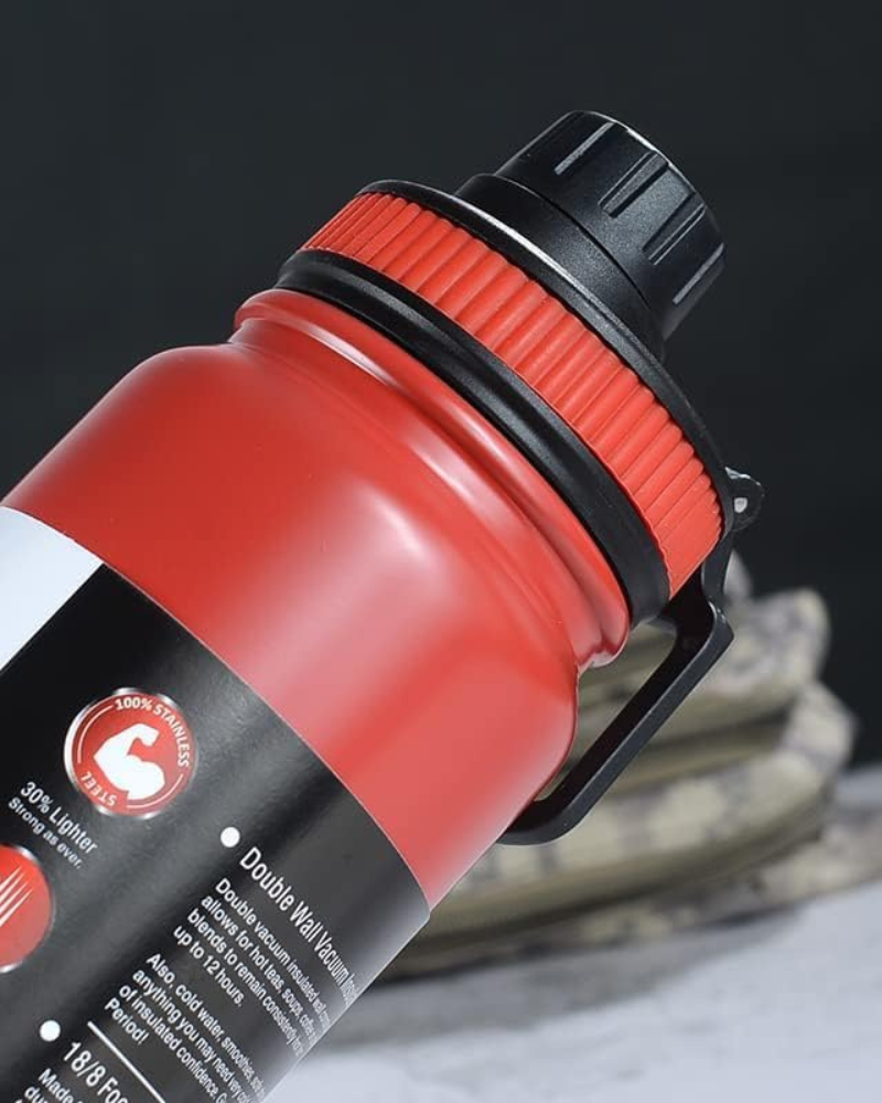 Desselan Sports Water Bottle 26 Oz | Leak-Proof Vacuum Insulated Stainless Steel Thermo Mug | Keeps Drinks Hot 12H & Cold 24H (Red/Cream)